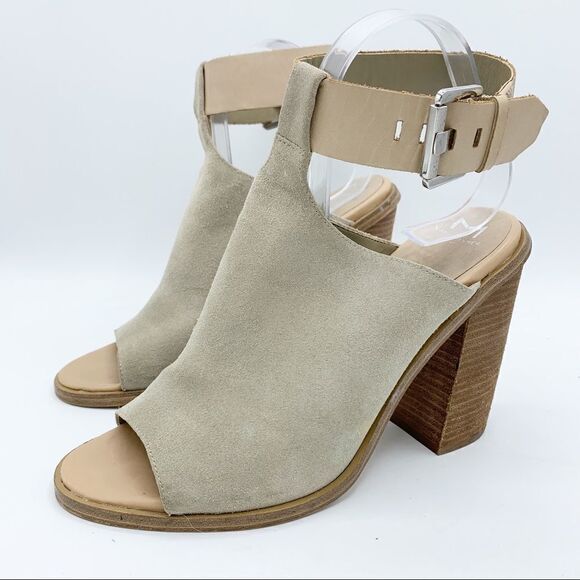 Marc‎ Fisher Vashi Ankle Strap Suede Chunky Heels - Picture 14 of 15